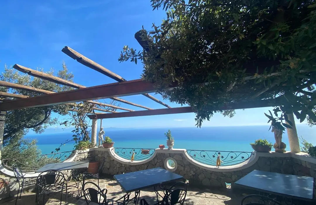 B&B Miramare-1